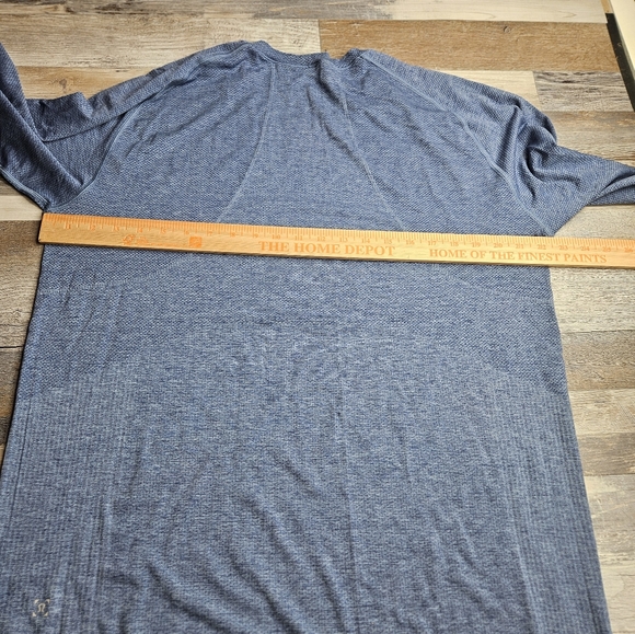 Lululemon Men's Metal Vent Tech Long Sleeve Tshirt Blue Size XL - Picture 10 of 11